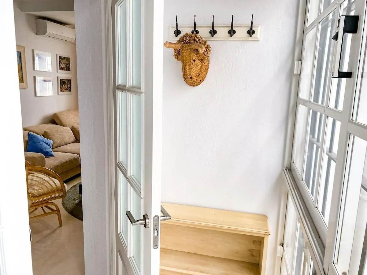 Beautiful Apartment In Triana, Sevillarooms