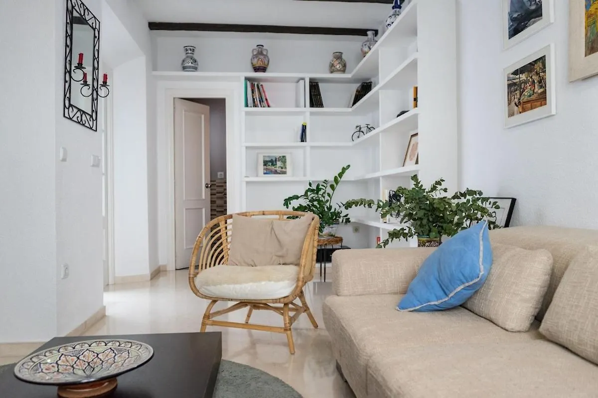 Beautiful Apartment In Triana, Sevillarooms 0*, Seville