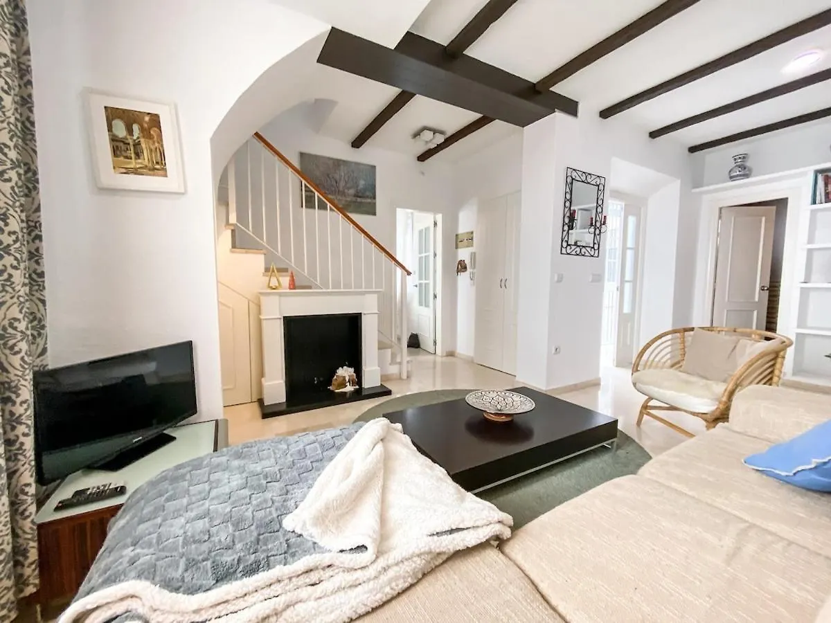 Beautiful Apartment In Triana, Sevillarooms Seville