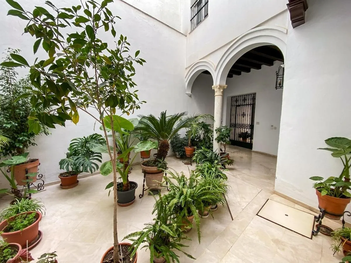 Beautiful Apartment In Triana, Sevillarooms